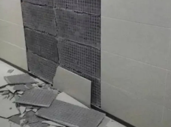 香河瓷砖空鼓维修公司分享下香河墙砖松动维修的知识